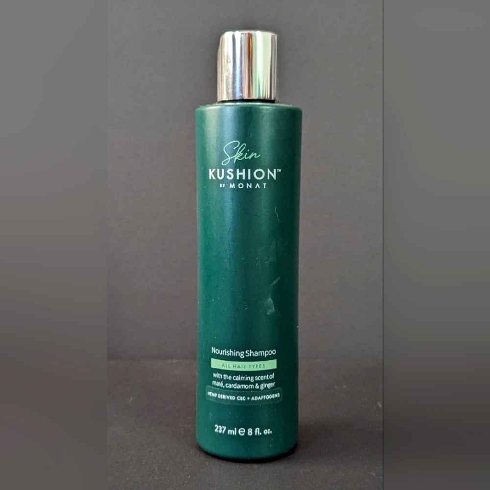 ✨NWT✨ Skin Kushion by Monat Nourishing Shampoo